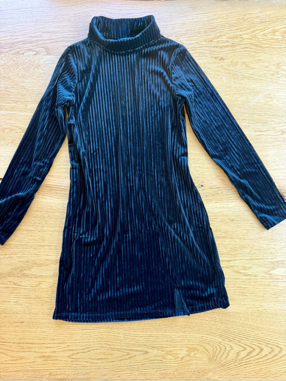 Art Class Young Girl's Fall, Halloween Black Ribbed Velvet Turtleneck Dress!